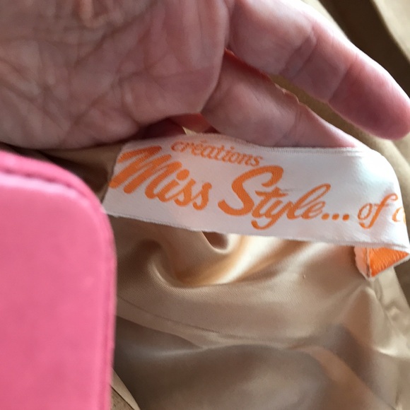 miss Style…of course faux suede jacket and skirt size 6/8 - Picture 4 of 12